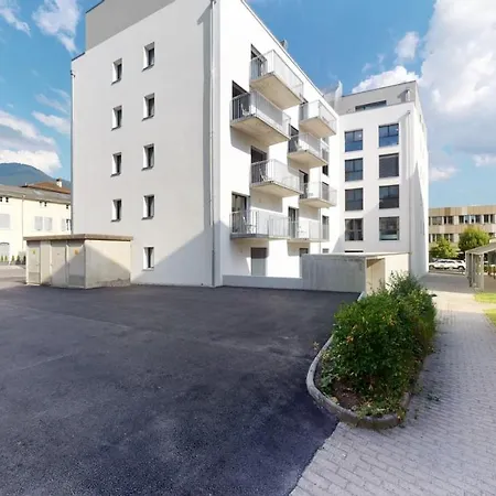 Furnished Studio #207 - Swiss דירה